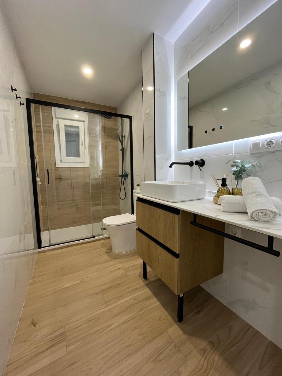 شقة The Traveller'S House Con Vistas A Playa La Caleta كاديز المظهر الخارجي الصورة